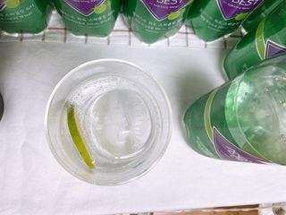 몽베스트 Montbest with Sparkling water Lime20병 — 5점을 준 리뷰어가 2022년 12월 올린 사용 사진