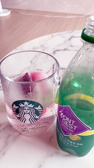 몽베스트 Montbest with Sparkling water Lemon OR Lime 20병(랜덤) — 5점을 준 리뷰어가 2022년 6월 올린 사용 사진
