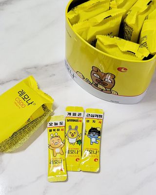 맛있는 비타민 습관 레모나 카카오프렌즈 에디션 — 5점을 준 리뷰어가 2021년 12월 올린 사용 사진