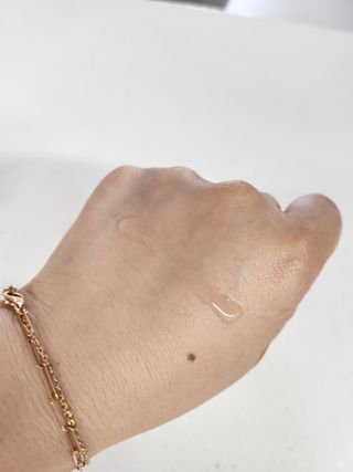 [스킨1004] 마다가스카르 센텔라 앰플 100ml — 5점을 준 리뷰어가 2024년 5월 올린 사용 사진