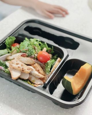 참살이도시락 작심삼일 샐러드도시락 3개 맛보기 새벽배송 또는 택배배송 — 5점을 준 리뷰어가 2021년 8월 올린 사용 사진