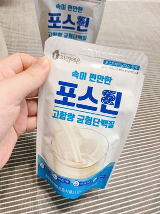 자연에온 마시는 프로틴 고함량 균형단백질 음료 포스틴 125ml 10개입 1BOX — 4.5점을 준 리뷰어가 2021년 5월 올린 사용 사진