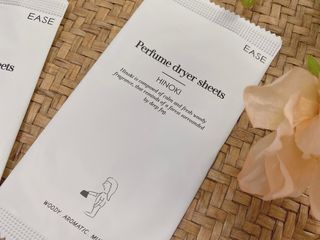 [이즈라이프코스메틱] 퍼퓸 드라이어 시트 히노끼향  or 블랑향 2중 택1 30매 — 5점을 준 리뷰어가 2021년 8월 올린 사용 사진