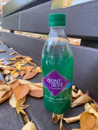 몽베스트 Montbest with Sparkling water Plain 20병 — 4점을 준 리뷰어가 2021년 11월 올린 사용 사진