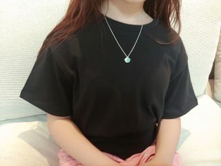 아르보노브라 아르보노 주니어 베이직 반팔 브라 티셔츠 — 5점을 준 리뷰어가 2022년 4월 올린 사용 사진