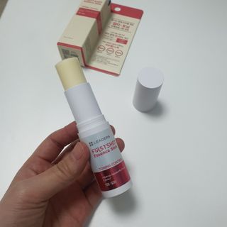 리더스코스메틱 리더스 퍼스트 샷 에센스 스틱 2종 — 3점을 준 리뷰어가 2022년 4월 올린 사용 사진