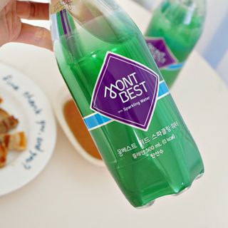 몽베스트 Montbest with Sparkling water Plain 20병 — 5점을 준 리뷰어가 2023년 3월 올린 사용 사진