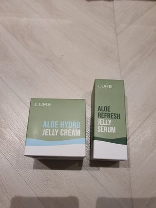 김정문알로에 큐어 큐어 알로에 리프레쉬 젤리 세럼, 큐어 알로에 하이드로 젤리 크림 — 5점을 준 리뷰어가 2021년 2월 올린 사용 사진