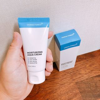 더마포레스트 모이스처라이징 아쿠아크림 / 수분크림 히알루론산 펩타이드 보습 미백 주름개선 — 5점을 준 리뷰어가 2021년 7월 올린 사용 사진