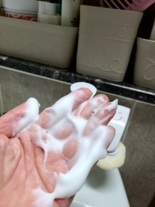 [후르디아] 아보카도 약산성 비건 여성 청결제 — 5점을 준 리뷰어가 2021년 4월 올린 사용 사진