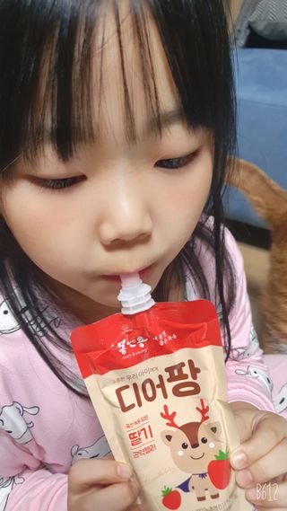[몸엔용] 우리 아이 건강간식, 달콤한 녹용곤약젤리 디어팡 4종 — 5점을 준 리뷰어가 2022년 4월 올린 사용 사진