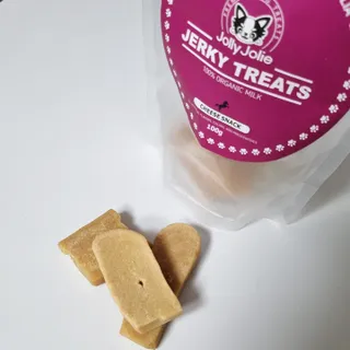 [졸리졸리] 애견 치즈스틱 (HORSE MILK CHEESE) — 5점을 준 리뷰어가 2023년 1월 올린 사용 사진