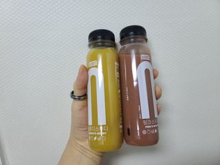 BLENDY'S 핑크 스무디+블론디 스무디 — 4점을 준 리뷰어가 2021년 9월 올린 사용 사진