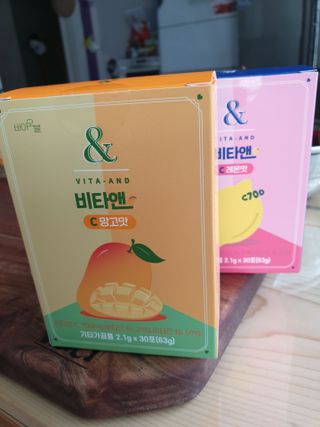 비타앤C 레몬맛, 망고맛 — 5점을 준 리뷰어가 2021년 6월 올린 사용 사진