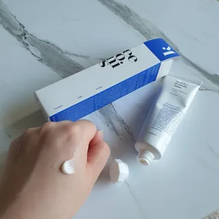 키노닉스 원더 레미디 튜브 보습크림 — 3점을 준 리뷰어가 2022년 4월 올린 사용 사진