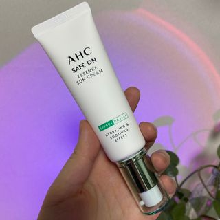 [AHC] 세이프온 에센스 선크림 올리브영 스페셜 증정 기획세트 — 5점을 준 리뷰어가 2022년 6월 올린 사용 사진