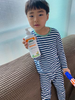 알레바 내츄럴 데일리 수딩 모이스처라이저럴 아기 로션 — 5점을 준 리뷰어가 2021년 1월 올린 사용 사진