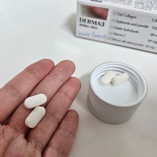 [큐라에스] 뮤신콜라겐 더마3 76.8(1개월분) — 4점을 준 리뷰어가 2023년 12월 올린 사용 사진
