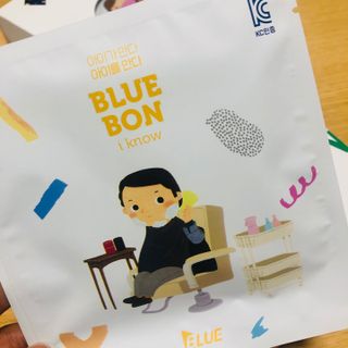 [블루 본 아이노우] 유아용 컬러마스크 40 PCS SET 2중 택 1 — 5점을 준 리뷰어가 2021년 4월 올린 사용 사진