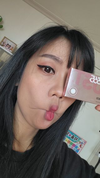 앤365 [ANN365LENS] 저스트 블랙, 초코 2종 중 택일 — 5점을 준 리뷰어가 2021년 11월 올린 사용 사진