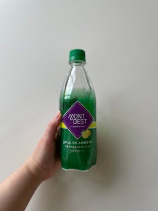 몽베스트 Montbest with Sparkling water Lemon OR Lime 20병(랜덤) — 5점을 준 리뷰어가 2023년 2월 올린 사용 사진