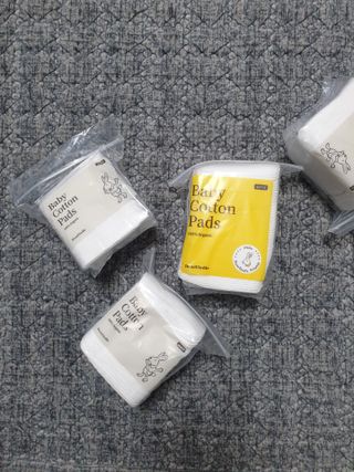 디어엘로디 프리미엄 유기농 유아 솜티슈 40매 3Pack +60매 1Pack 혼합형 — 5점을 준 리뷰어가 2021년 4월 올린 사용 사진