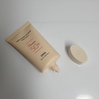 [오띠] SET_더마 컨트롤 선 크림( SPF50+ PA++++) & 100 마스크팩 x  4매 (수분/탄력/광채/장벽) — 5점을 준 리뷰어가 2022년 7월 올린 사용 사진