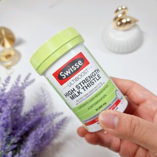 Swisse 스위스 고함량 밀크씨슬 35,000mg 60정 — 4점을 준 리뷰어가 2021년 11월 올린 사용 사진