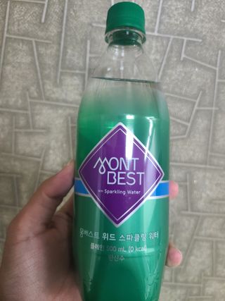 몽베스트 Montbest with Sparkling water Plain 20병 — 5점을 준 리뷰어가 2021년 10월 올린 사용 사진