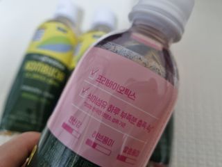 더그레잇티 콤부차 300ml *12개입 (오리지널 6개+베리리치 6개) — 5점을 준 리뷰어가 2022년 7월 올린 사용 사진