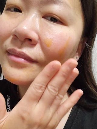 유니베르소 로즈힙 오일 15ml — 5점을 준 리뷰어가 2021년 4월 올린 사용 사진