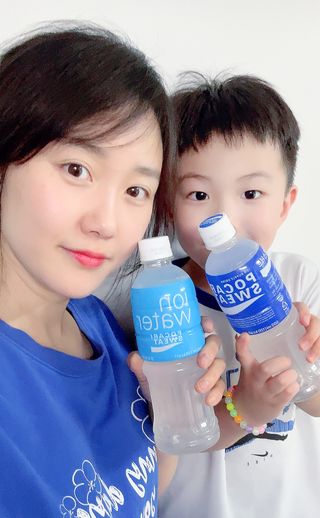 [동아오츠카] 포카리스웨트  500ml PET + 이온워터 500ml PET — 5점을 준 리뷰어가 2025년 7월 올린 사용 사진