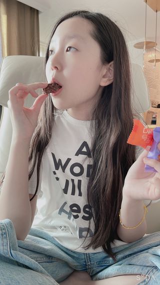 델리스 오트 밀키 초콜릿 바 — 5점을 준 리뷰어가 2022년 4월 올린 사용 사진