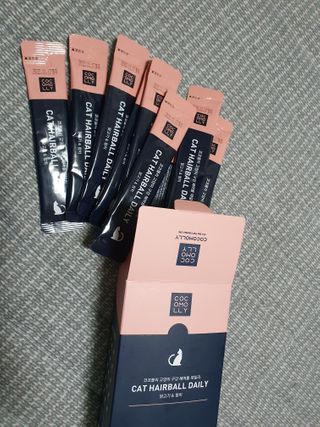 코코몰리 고양이 구강• 헤어볼 데일리 /신장• 요로 데일리 — 5점을 준 리뷰어가 2021년 1월 올린 사용 사진