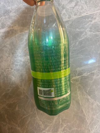 몽베스트 Montbest with Sparkling water Lime20병 — 5점을 준 리뷰어가 2022년 5월 올린 사용 사진
