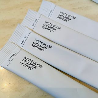 닥터윤 더마스킨 화이트 글레이즈 저분자 피쉬콜라겐 펩타이드 — 5점을 준 리뷰어가 2022년 8월 올린 사용 사진