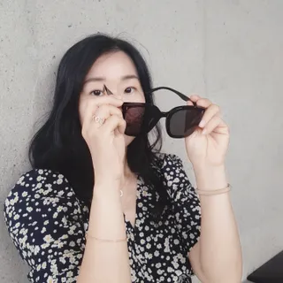 아이엘이 22SS iLe 선글라스_타이디/림피오 — 5점을 준 리뷰어가 2022년 7월 올린 사용 사진
