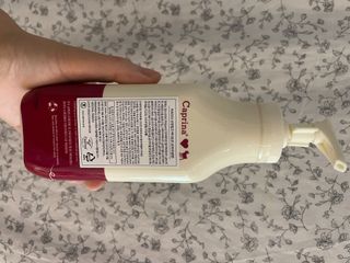 카프리나 산양밀크 모이스춰라이징 바디로션 350ml(오리지널향) — 5점을 준 리뷰어가 2023년 4월 올린 사용 사진