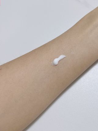 오투에니원 인컨보 바디 퍼퓸 크림 200ml — 5점을 준 리뷰어가 2023년 2월 올린 사용 사진