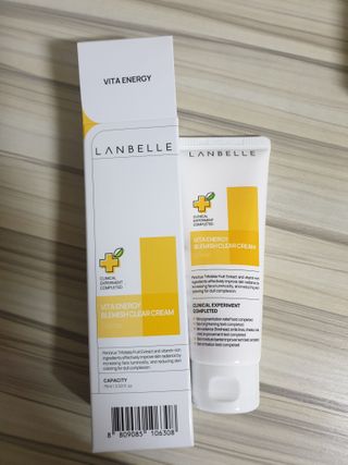 랑벨 비타 에너지 잡티 크림 75ml (피부 속 기미완화크림) — 5점을 준 리뷰어가 2022년 5월 올린 사용 사진