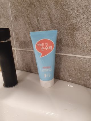 IO 아이오 오늘도 넌 순수해 - 약산성 클렌징폼 — 5점을 준 리뷰어가 2021년 2월 올린 사용 사진