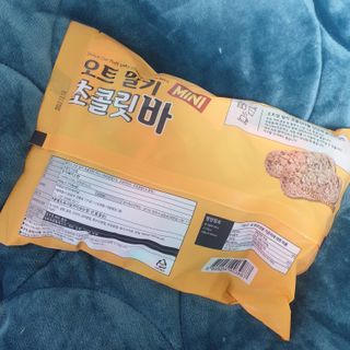 델리스 오트 밀키 초콜릿 바 — 5점을 준 리뷰어가 2022년 5월 올린 사용 사진