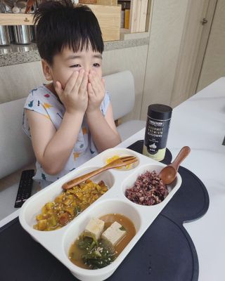 우주쿡 천연조미료 고메 프리미엄 시즈닝 6종 택1 청양고추+ /대파 /깻잎 /마늘 /생강 /표고버섯 — 5점을 준 리뷰어가 2021년 8월 올린 사용 사진