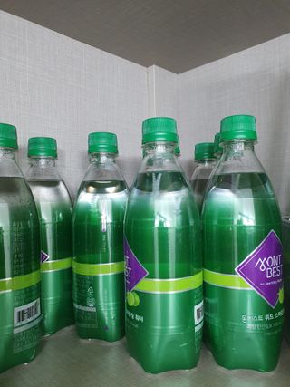 몽베스트 Montbest with Sparkling water Lime20병 — 5점을 준 리뷰어가 2022년 6월 올린 사용 사진