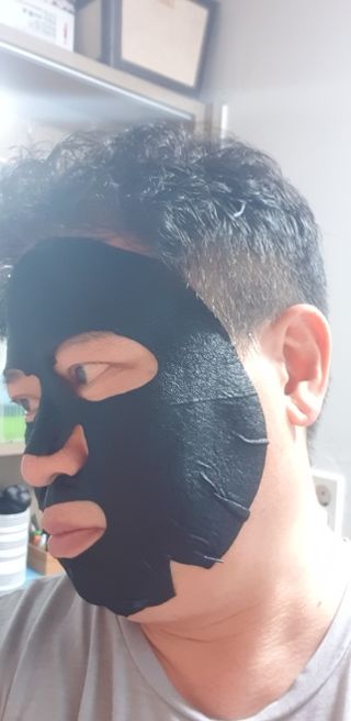 아노브코스메틱스 리커버 마스크팩 — 4점을 준 리뷰어가 2021년 11월 올린 사용 사진