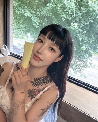 아이레시피 마일드시카 브라이트닝 업 선스크린 SPF50+ PA++++ — 5점을 준 리뷰어가 2023년 6월 올린 사용 사진