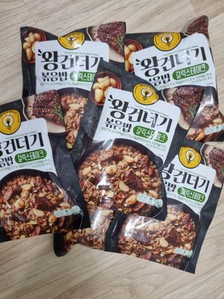 한성기업 무볼레 왕건더기 볶음밥 갈릭스테이크 — 5점을 준 리뷰어가 2021년 10월 올린 사용 사진