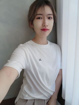 더그린랩 WOMEN TWIST MODAL SHORT SLEEVE — 5점을 준 리뷰어가 2023년 6월 올린 사용 사진