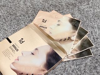 아이디플라코스메틱 아이디 페이스핏 마이너스 밴드 v2 — 5점을 준 리뷰어가 2022년 5월 올린 사용 사진