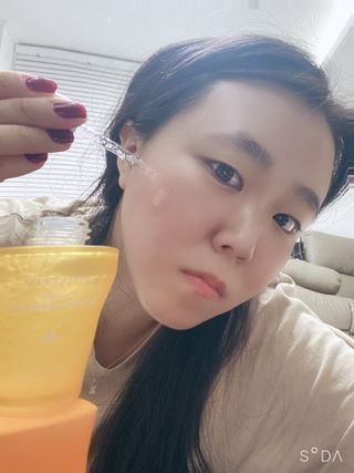 체르엠 스템앤셀 비타민 브라이트닝 에센스 30ml 1개 — 4점을 준 리뷰어가 2021년 9월 올린 사용 사진